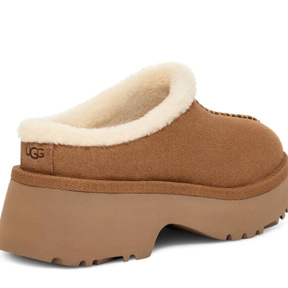 UGG Shoes - UGG WOMANS NEW HEIGHTS COZY CLOG SIZE 9 NIB CHESTNUT COLOR